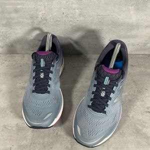 Women’s New Balance Running Sneakers Gray Pink Size 8 MISSING INSOLES